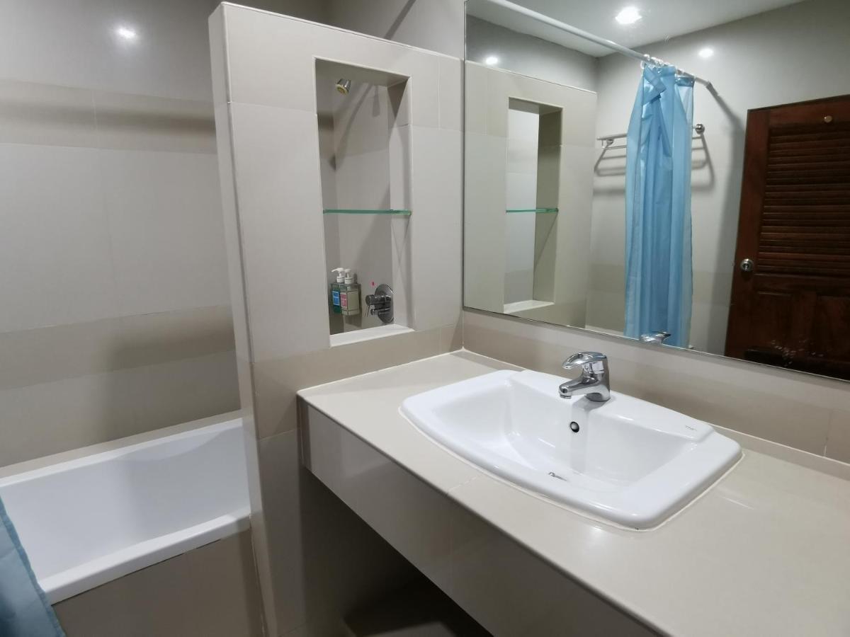 Hotel Morakot Twin Chumphon Exteriér fotografie