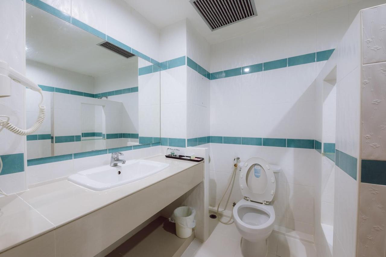 Hotel Morakot Twin Chumphon Exteriér fotografie